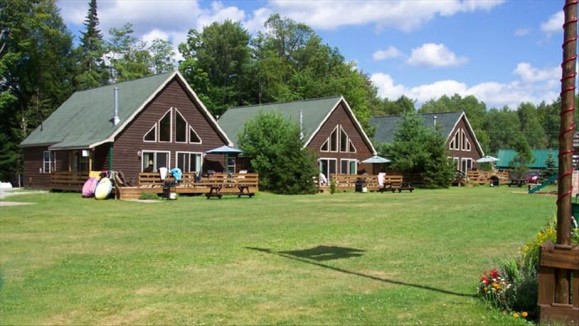 Black Bear Lodge on 4th Lake