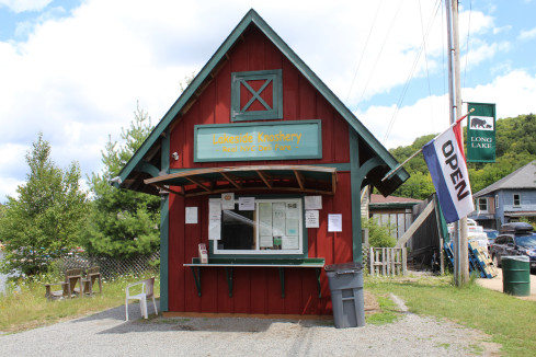 Long Lake Boat Tours/The Lakeside Knoshery
