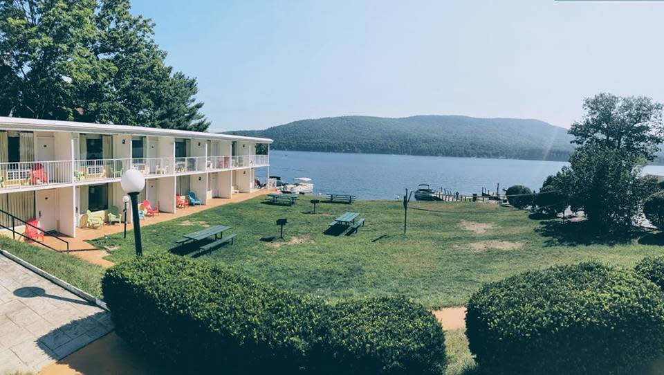 Lakefront Terrace Resort on Lake George