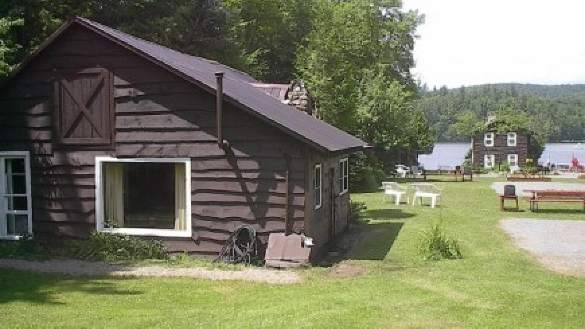 Clayton's Cottages