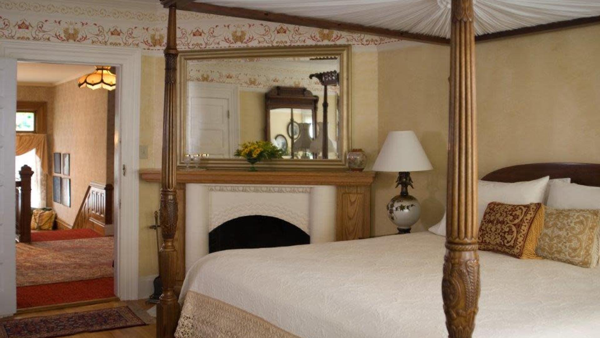 Cornerstone Victorian Bed & Breakfast
