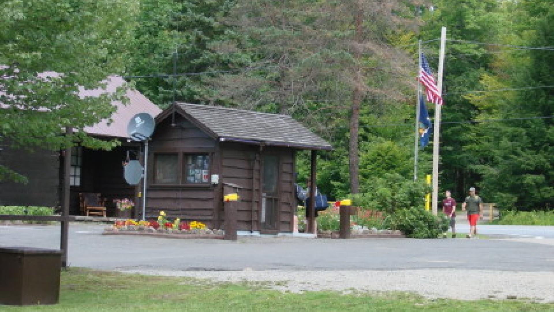 Lewey Lake State Campground