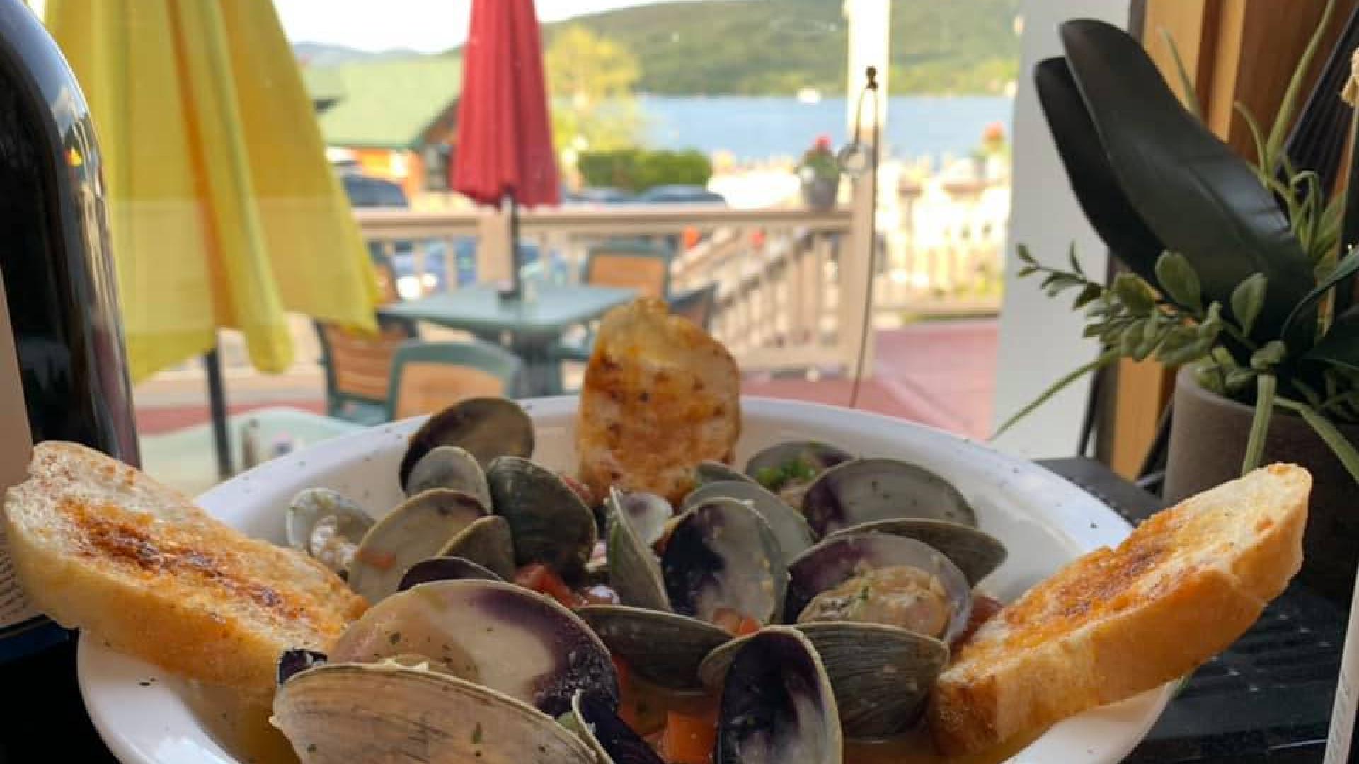 Shoreline Restaurant