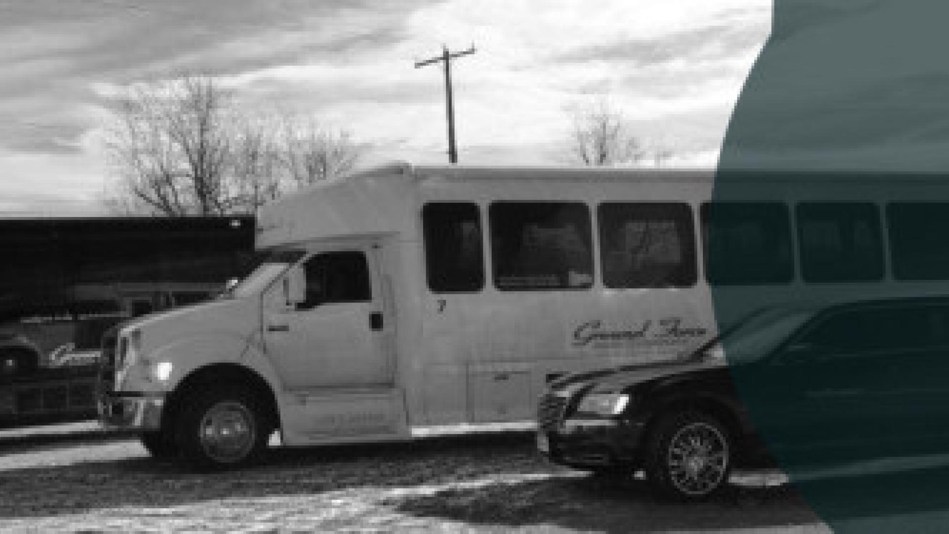 Ground Force One Limousine Official Adirondack Region site