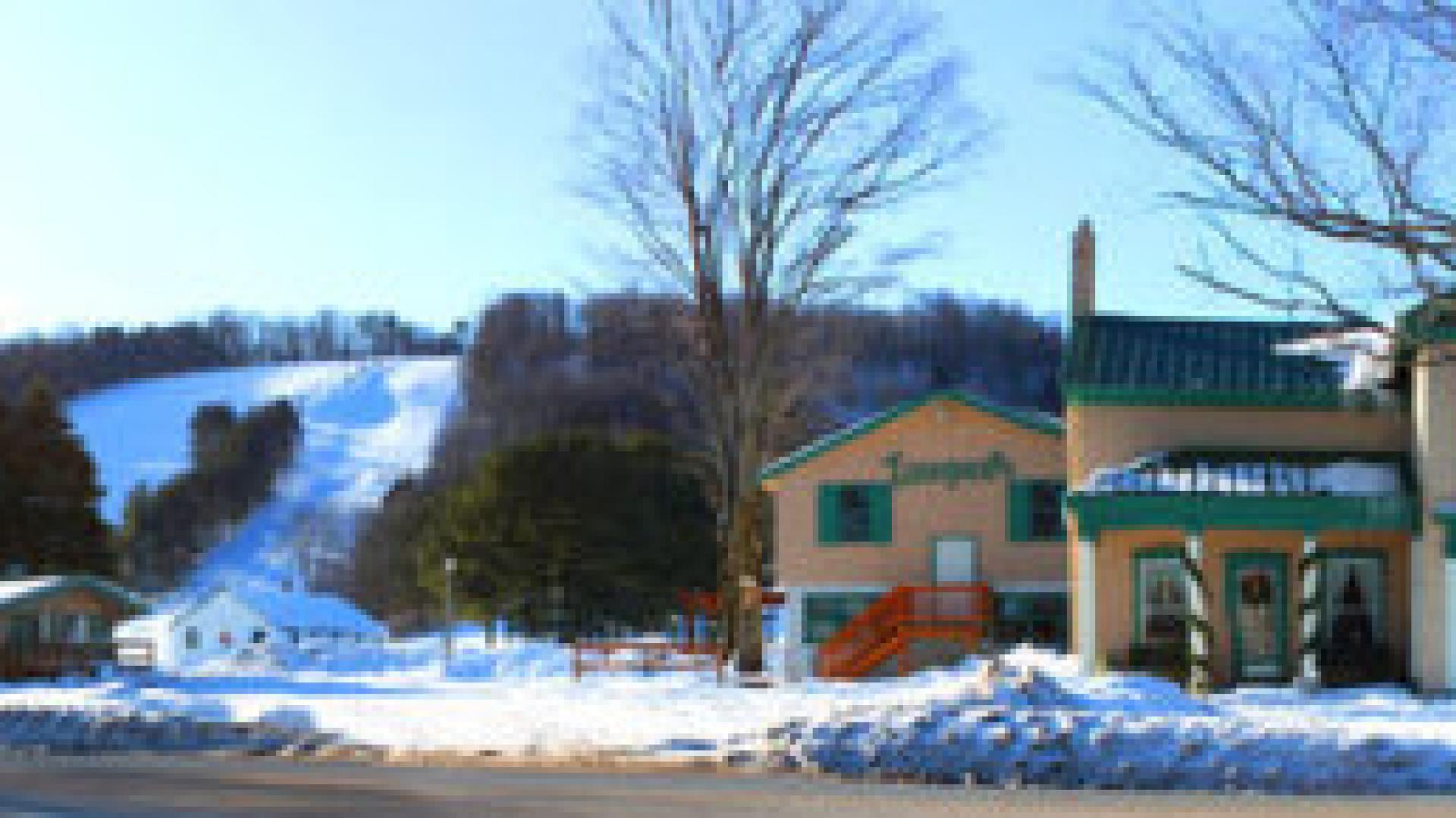 Towpath Inn