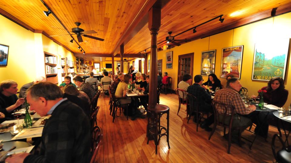 diners eating at Left Bank Cafe in the Adirondacks