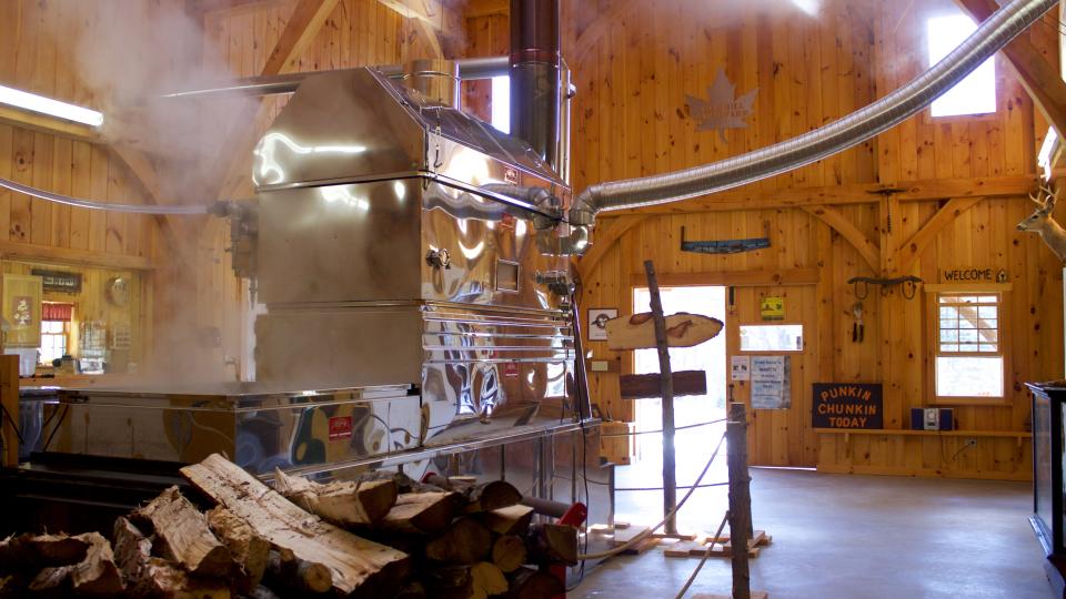 making maple syrup in the Adirondacks