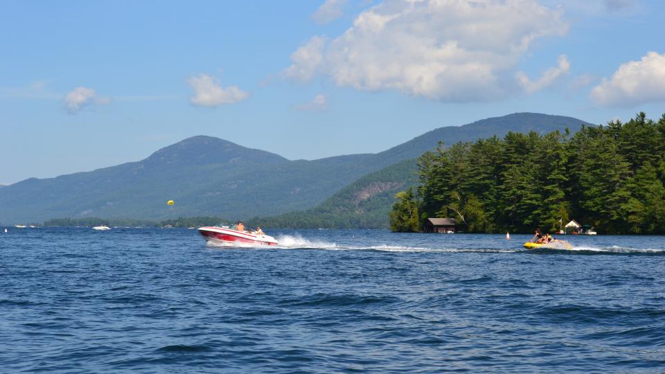 boating in the Adirondacks