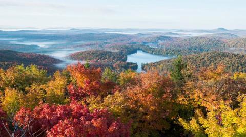 scenic hike Mount Arab in the fall; image credit to Jake Sporn