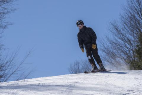 Indian Lake Ski Hill & Skating Park Indian Lake Ski Hill & Skating Park