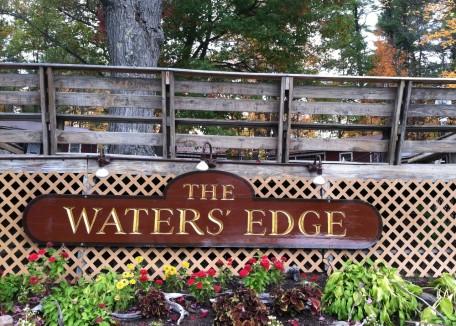 Waters' Edge Cottages Waters' Edge Cottages